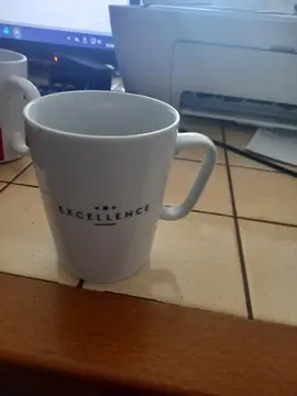 mug blanc très bon état