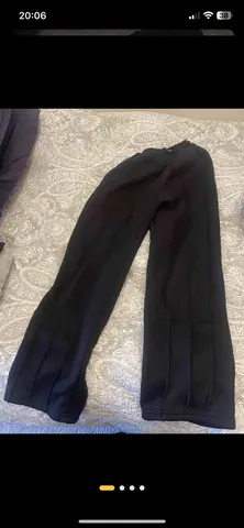 pantalon. de jogging taille xs un peu bouloche