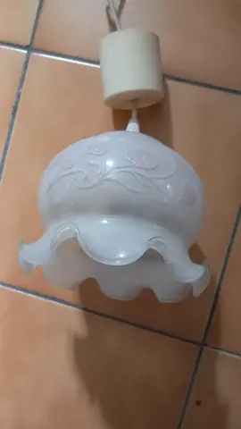 Lustre suspension