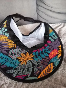 casquette avec large visière