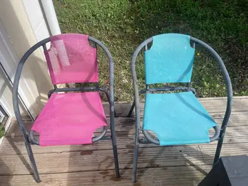 table de jardin et ses 4 fauteuils