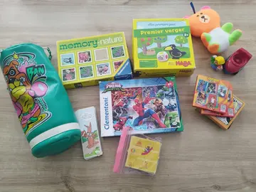 Lot jeux enfants