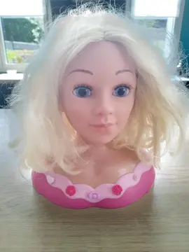 Tête à coiffer