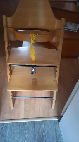 chaise haute évolutive Strokke