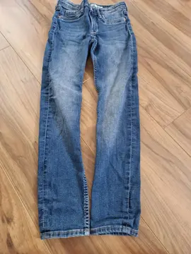 Jean 8.ans