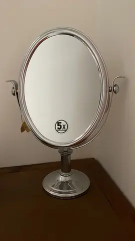 miroir grossissant