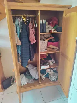 ARMOIRE EN BOIS
