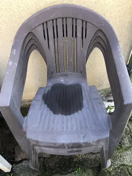 4 chaises de jardin