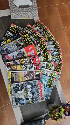 lot magazines moto