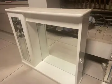 Armoire avec miroir salle de bain