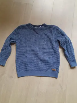 pull bleu 6 ans