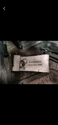 plaque funéraire