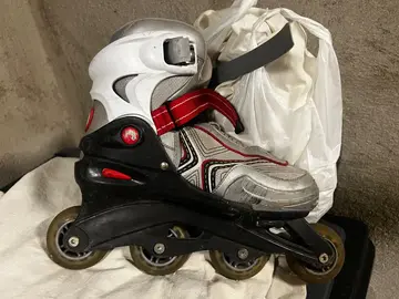 paire de rollers 39