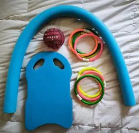 Jeux et accessoires de piscine