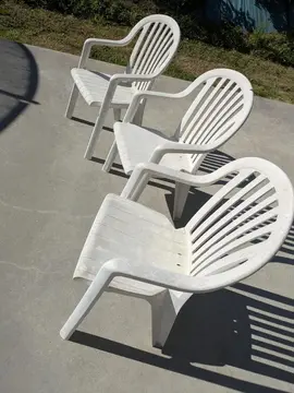 3 fauteuils de jardin à rénover