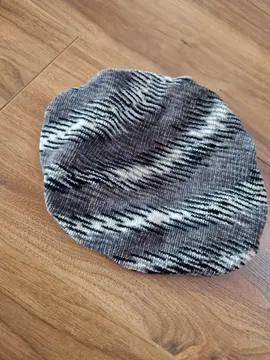 bonnet forme beret