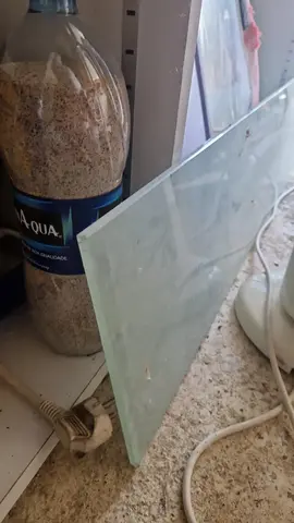 Vitre pour faire étagère