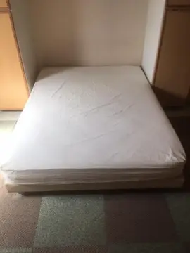 Sommier et matelas