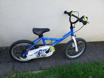 Velo enfant btwin 16 pouces
