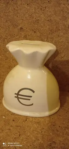 tirelire en céramique