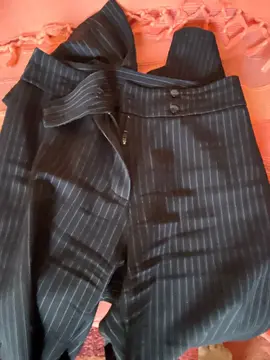 Pantalon noire 38 40