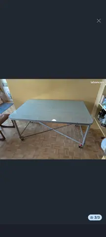 Bureau ikea à roulettes