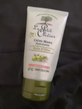 Crème hydratante le petit Olivier neuve