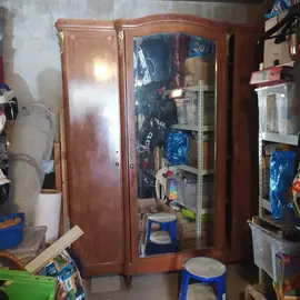 armoire en bois