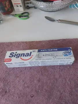 Donne dentifrice homme marque Signal neuf avec étiquette