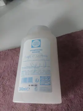 Don shampoing douche marque poca bana By royal