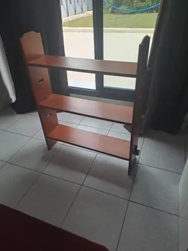 Petite bibliothèque ou étagère