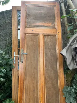 donne lot de 4 portes bois pleine et vitrées
