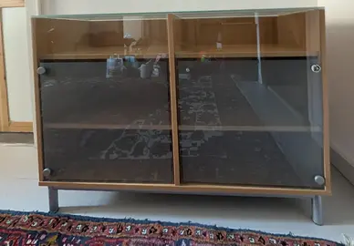 meuble bas portes et dessus vitrés