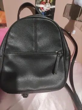 petit sac à dos.( Primark)