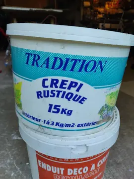 crépi rustique