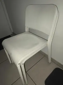 lot de 2 chaises blanches