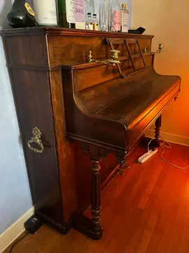 Piano Droit ERARD - médaillé