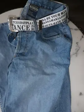 Jean bleu "marque Jinglers"