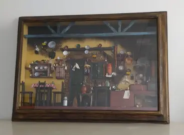 Diorama en bois d'une cuisine traditionnelle brésilienne