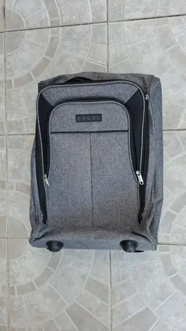 Valise à roulettes odeur à retirer