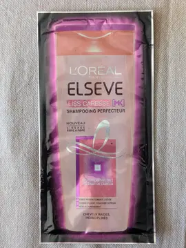 Échantillon Shampooing Cheveux Raides et Indisciplinés 10mL