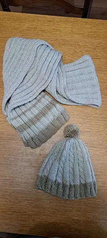 bonnet et écharpe