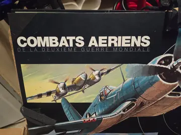 maquette avions avec leurs socles.collection Atlas