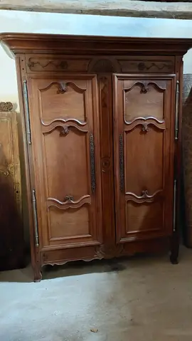 armoire ancienne