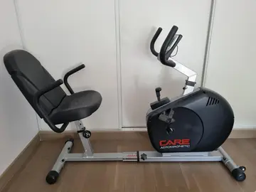 Vélo d'appartement semi-allongé