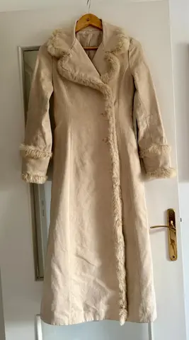 Manteau imitation peau et fourrure taille S