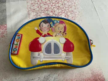 Trousse Oui-Oui