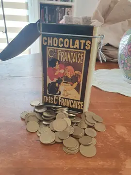 Pièces de francs + boîte vintage