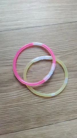 Bracelets fluos