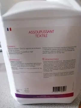 Bidon assouplissant neuf